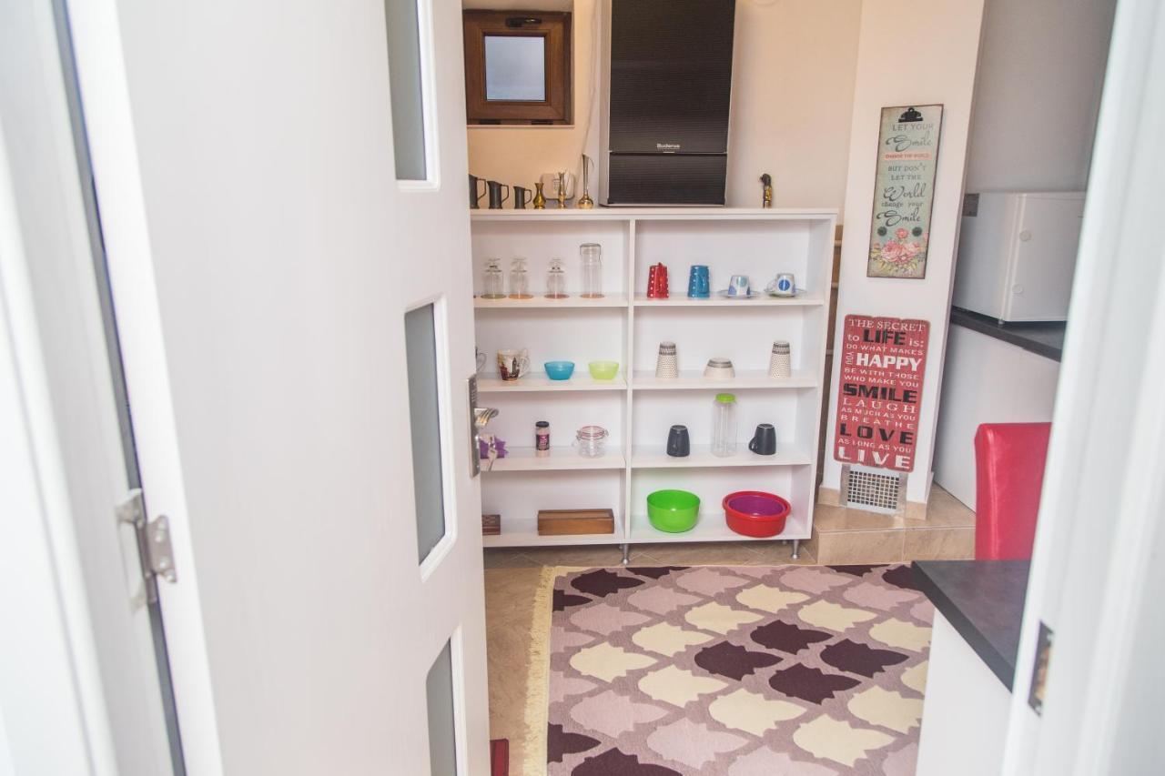 Courtyard Studio Oradea Dış mekan fotoğraf